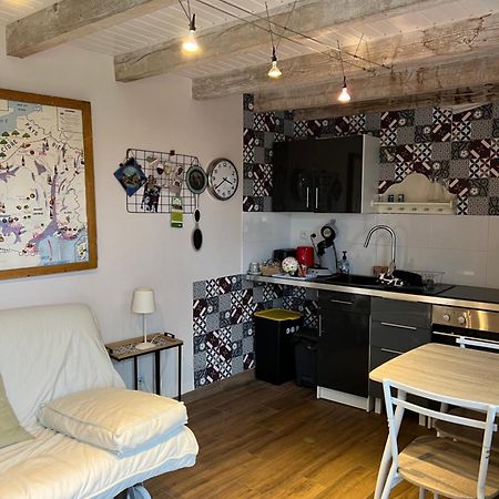 Le Garni Vendemiaire Appartement Vesoul Buitenkant foto